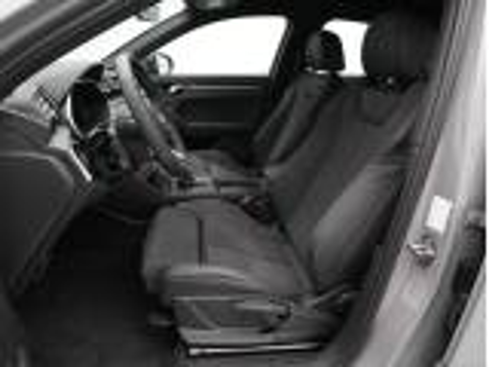 Audi - Q3 Sportback 45 TFSI e 245 S tronic S edition - 2024