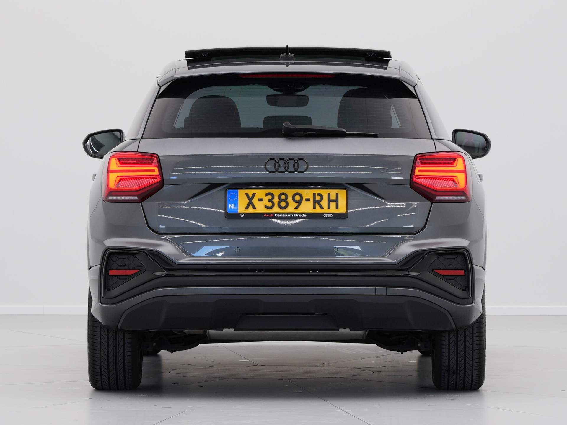 Audi - Q2 35 TFSI S Edition - 2024