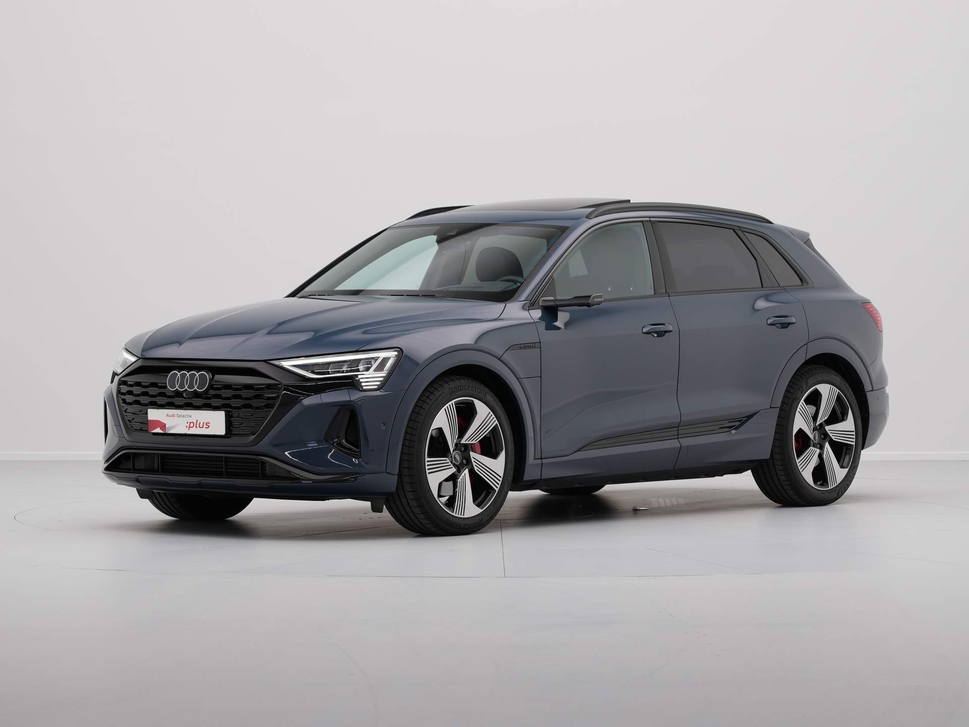 Audi - Q8 e-tron 50 Quattro Advanced Edition 95 kWh - 2023