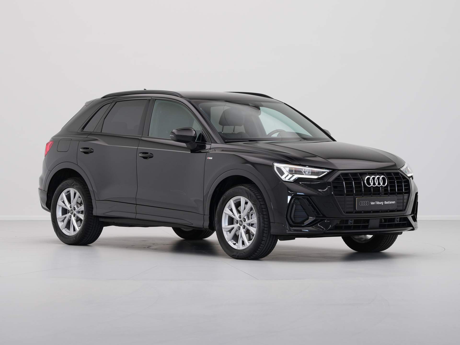 Audi - Q3 45 TFSI e 245pk S-Tronic S Line edition - 2023