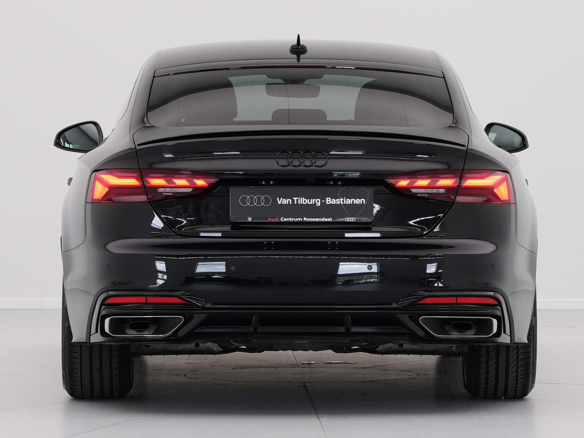 Audi - A5 Sportback 35 TFSI 110 kW/150 pk S line edition Competition - 2023