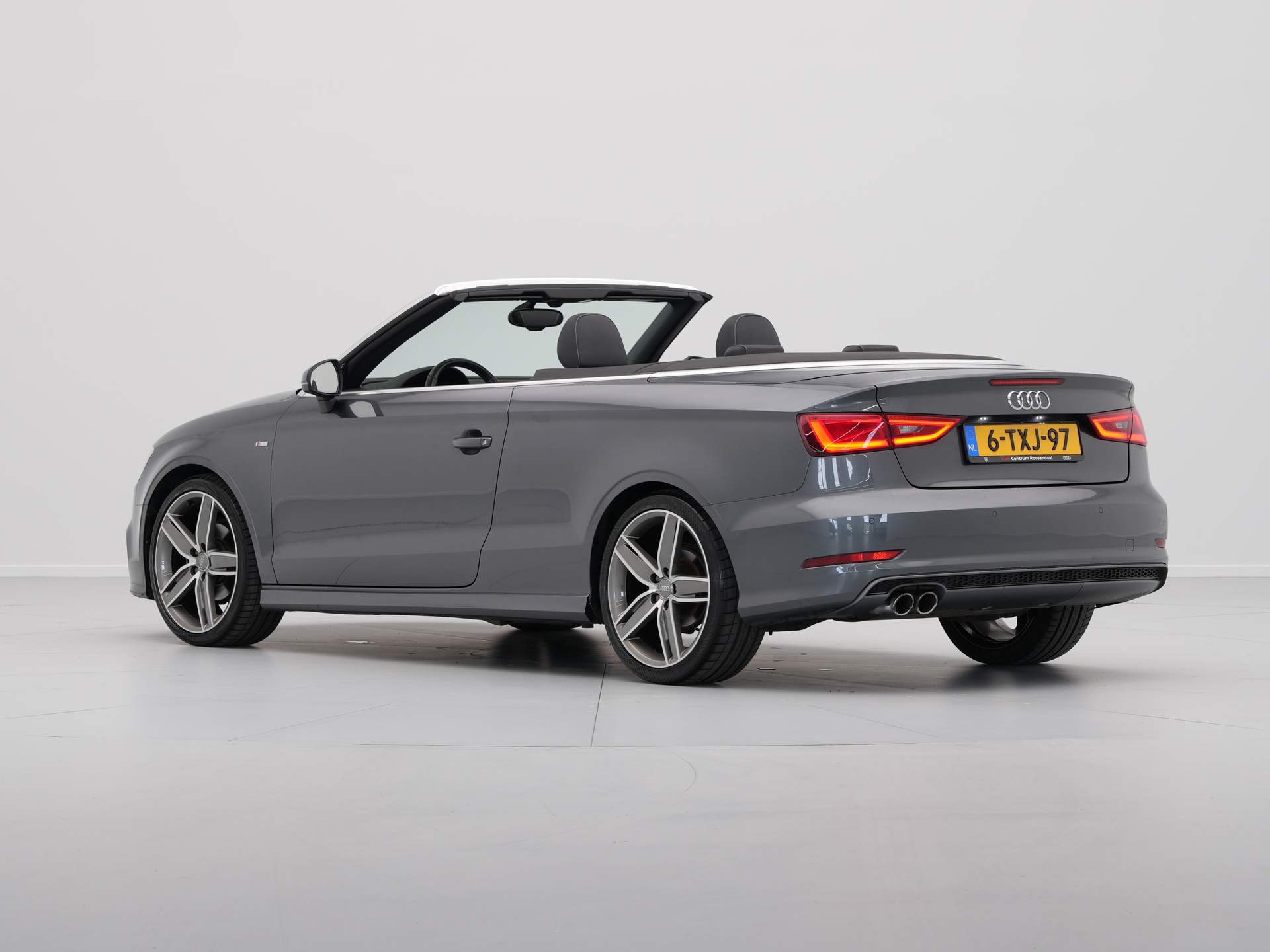 Audi - A3 Cabriolet 1.4 TFSI 150pk S-Line - 2014