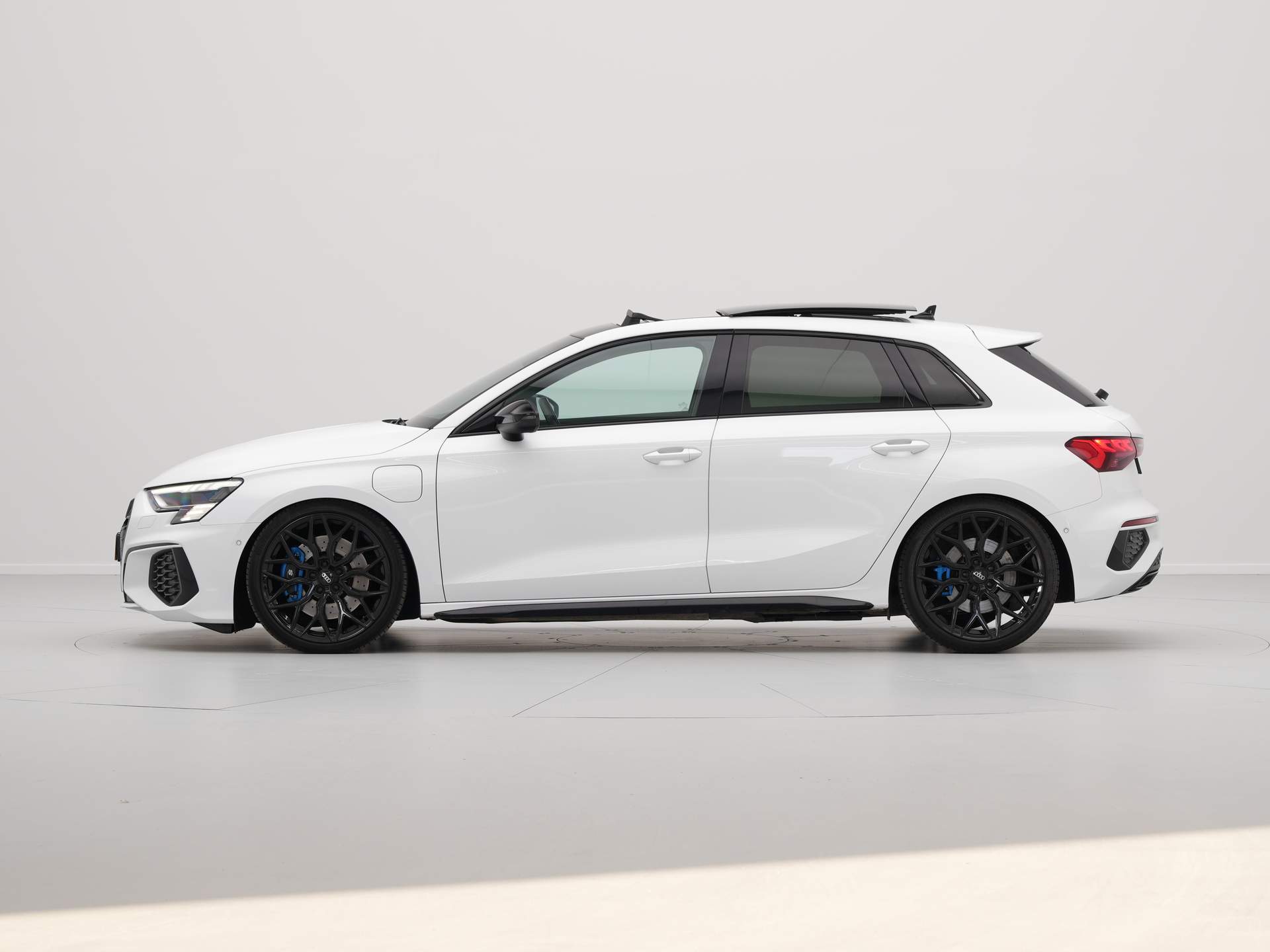 Audi - A3 Sportback 45 TFSI e S edition Competition - 2021