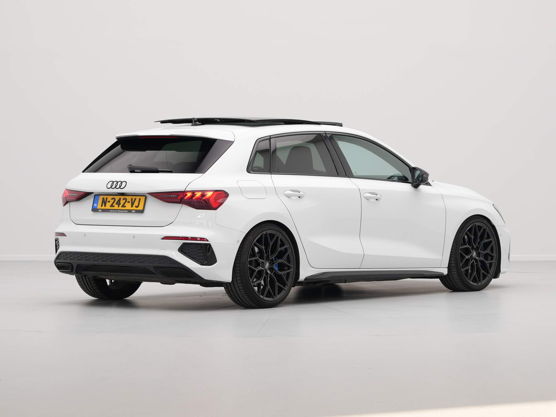 Audi - A3 Sportback 45 TFSI e S edition Competition - 2021