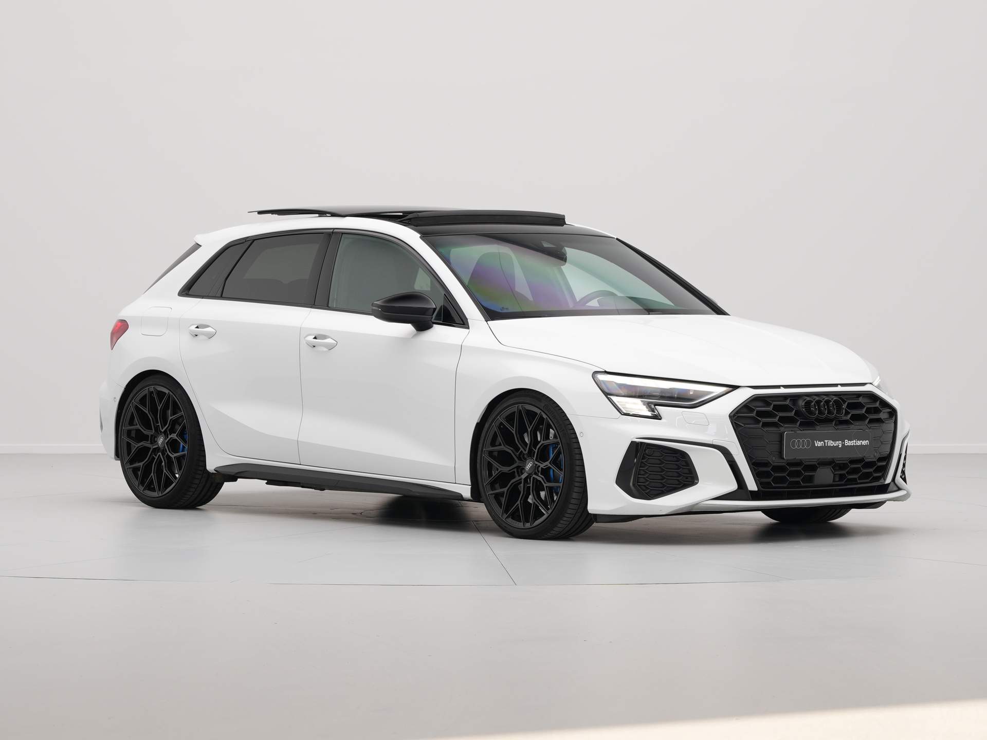 Audi - A3 Sportback 45 TFSI e S edition Competition - 2021