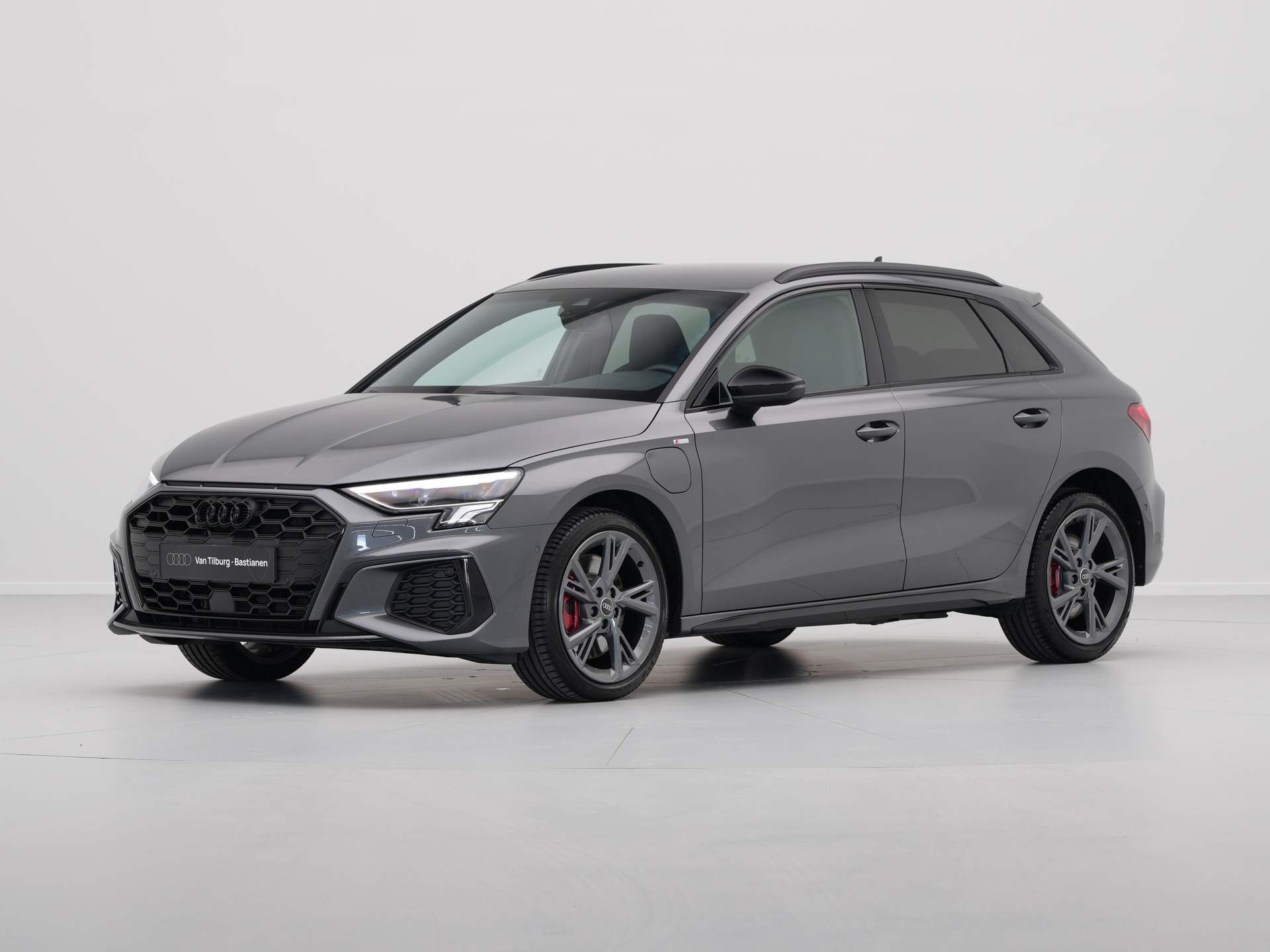 Audi - A3 Sportback 45 TFSI e 245pk S edition Competition S Line - 2024