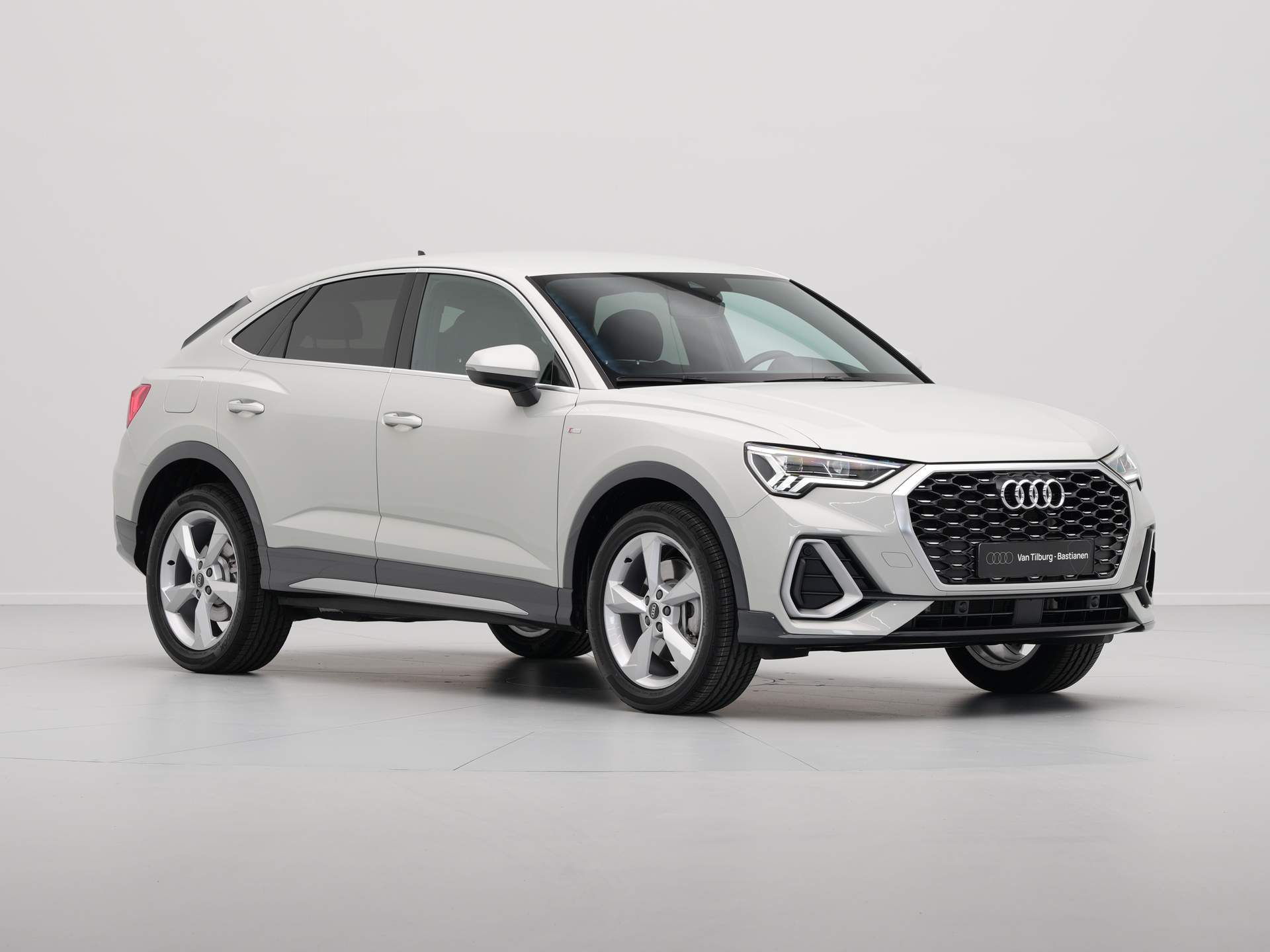 Audi - Q3 Sportback 45 TFSI e 245 pk S-Tronic S line Edition - 2023