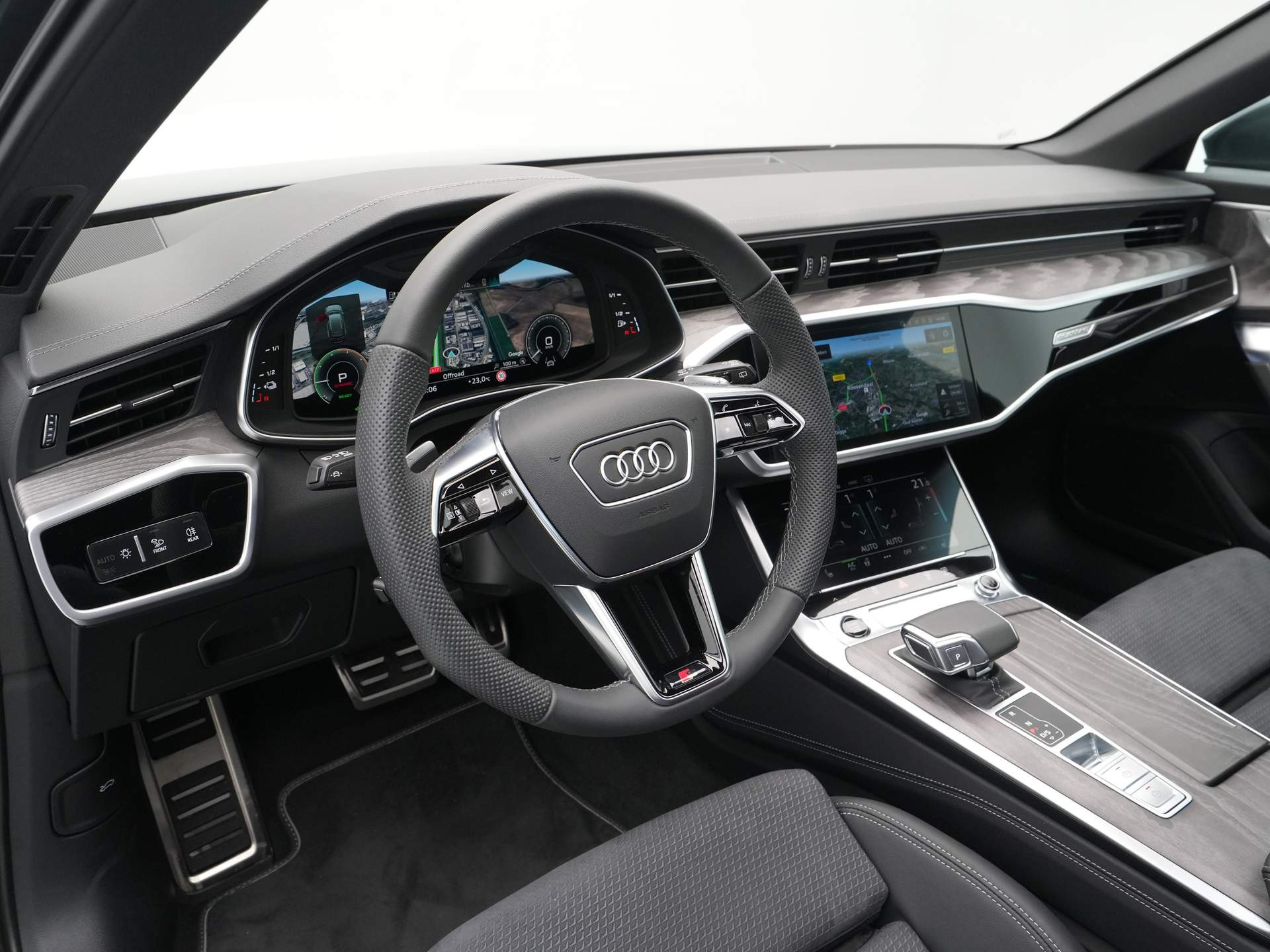 Audi - A6 Avant 55 TFSI e 270 kW/367 pk S-Tronic Quattro S edition Competition - 2024