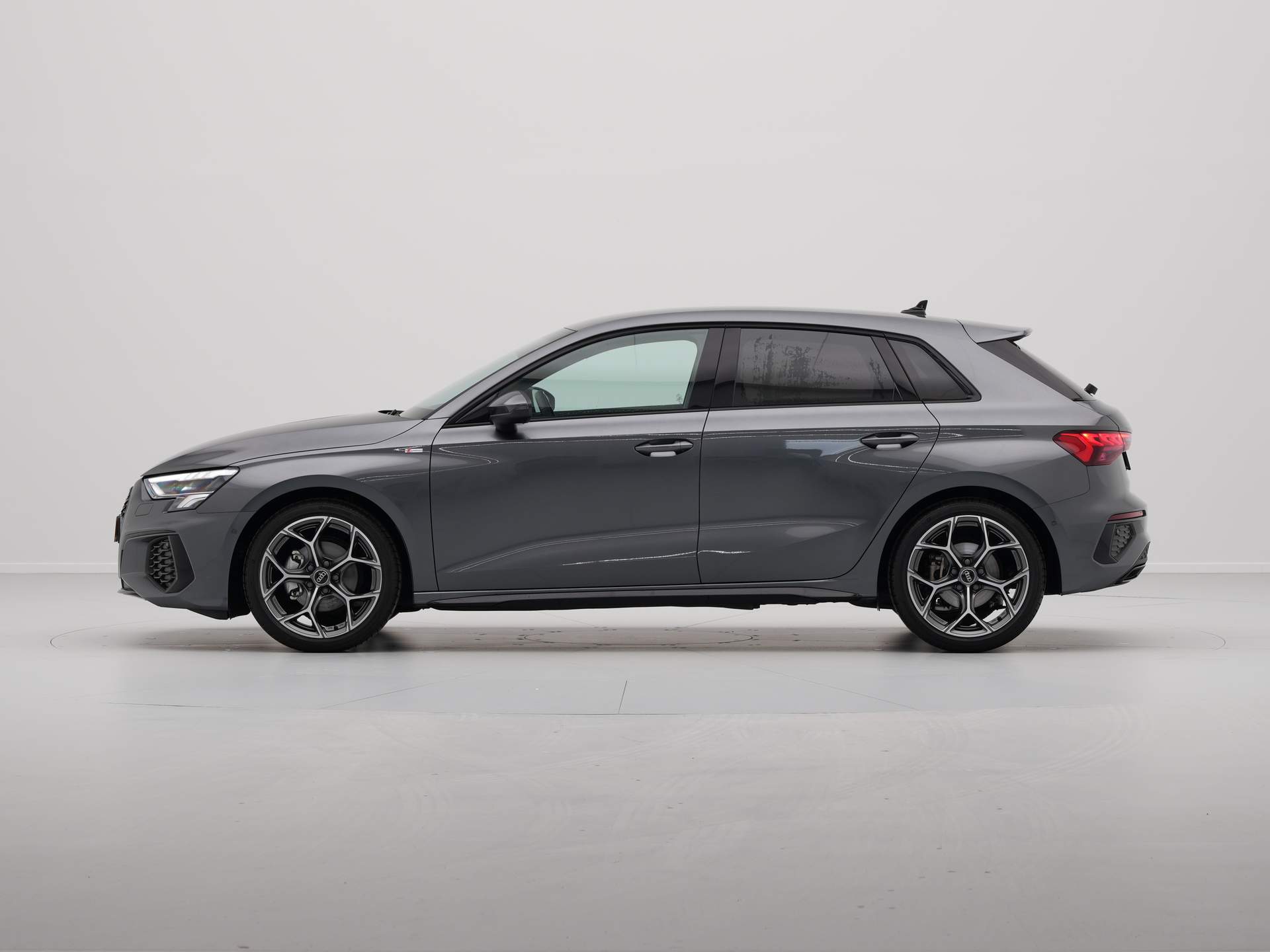 Audi - A3 Sportback 35 TFSI 150pk S-Line edition - 2024