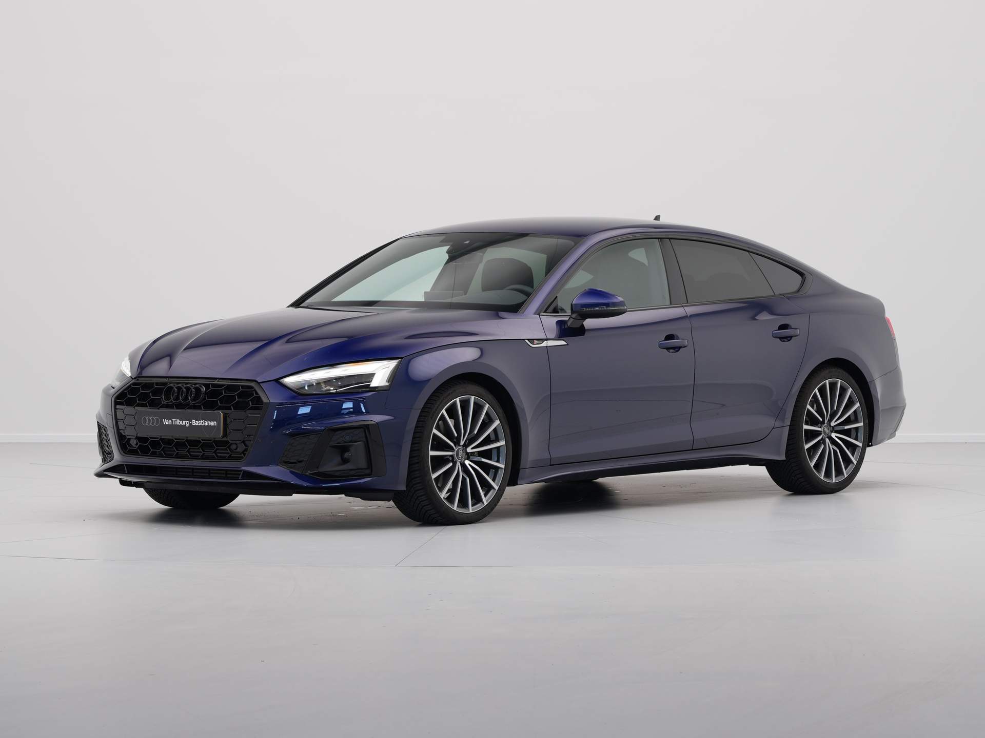 Audi - A5 Sportback 35 150pk TFSI S-Line edition Competition - 2024