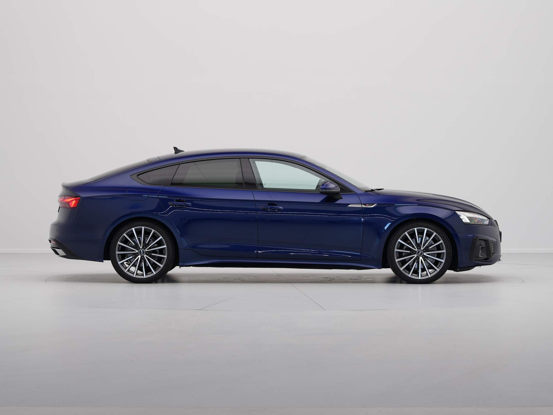 Audi - A5 Sportback 35 150pk TFSI S-Line edition Competition - 2024