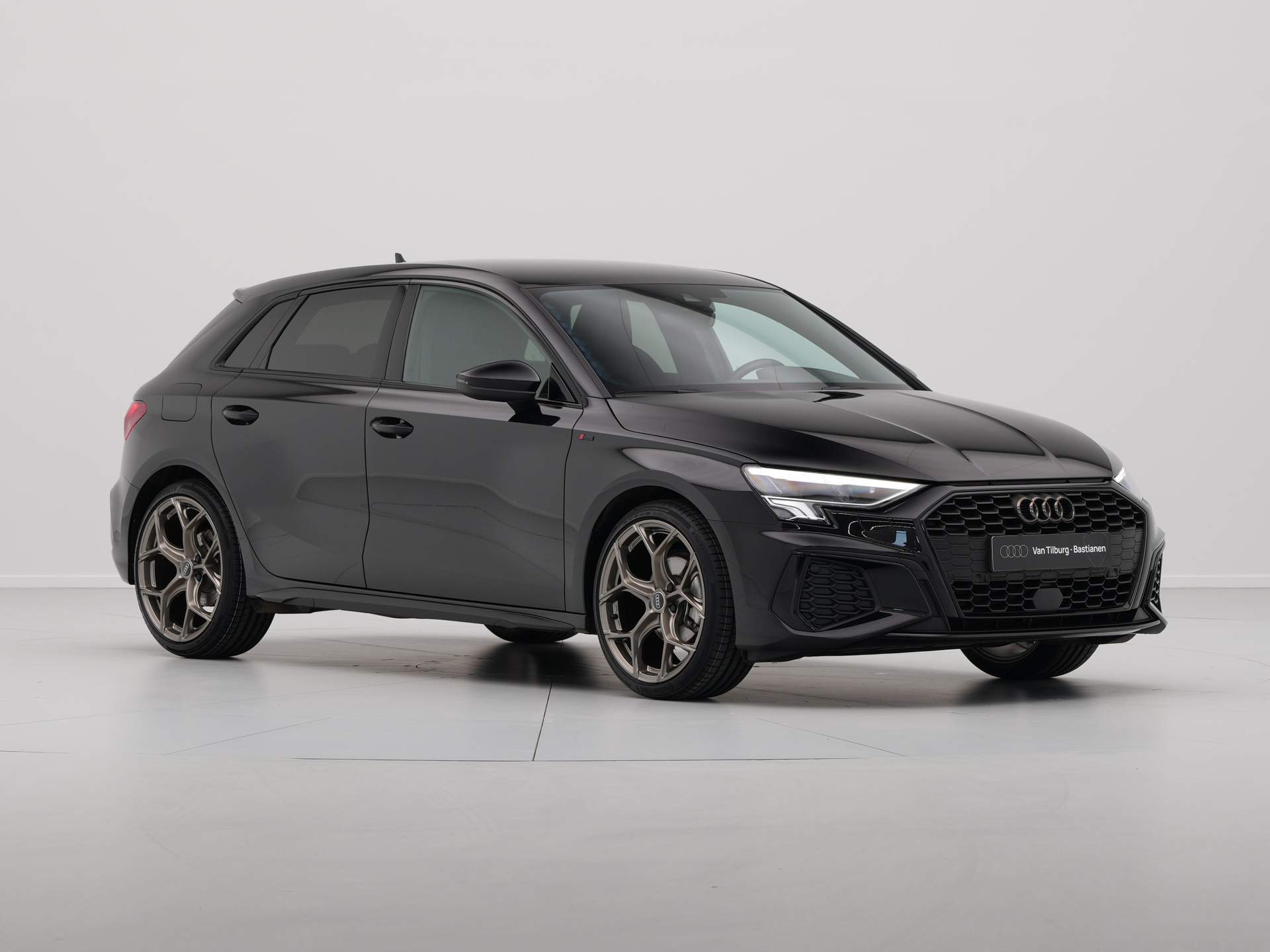 Audi - A3 Sportback 30 TFSI 110pk S-Line - 2023