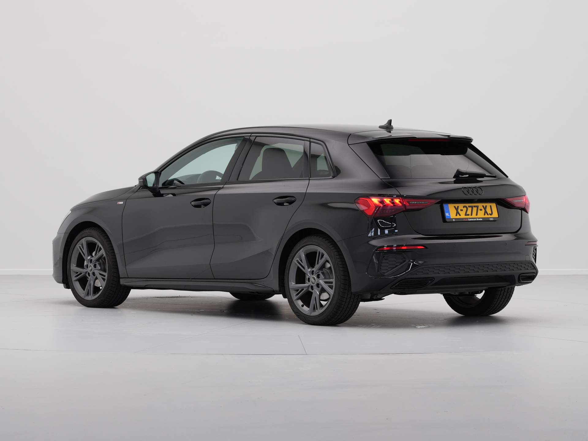 Audi - A3 Sportback 35 TFSI S edition S Line - 2024