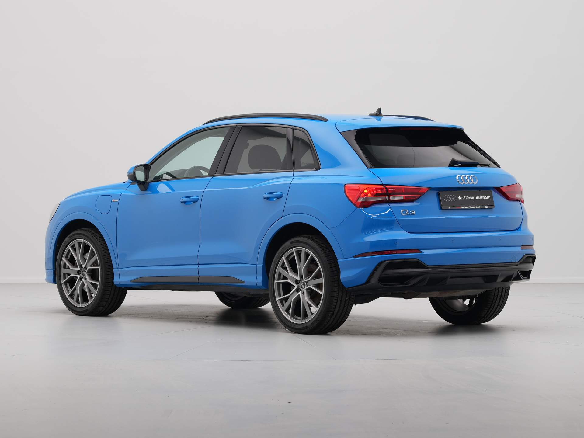 Audi - Q3 45 TFSI e S-Line edition - 2021