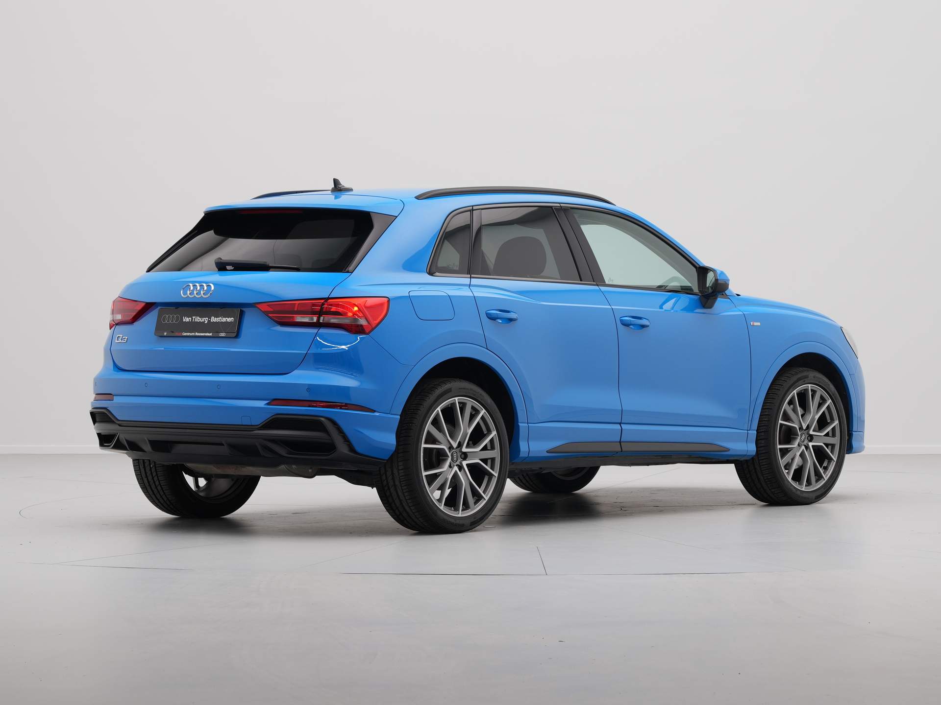 Audi - Q3 45 TFSI e S-Line edition - 2021