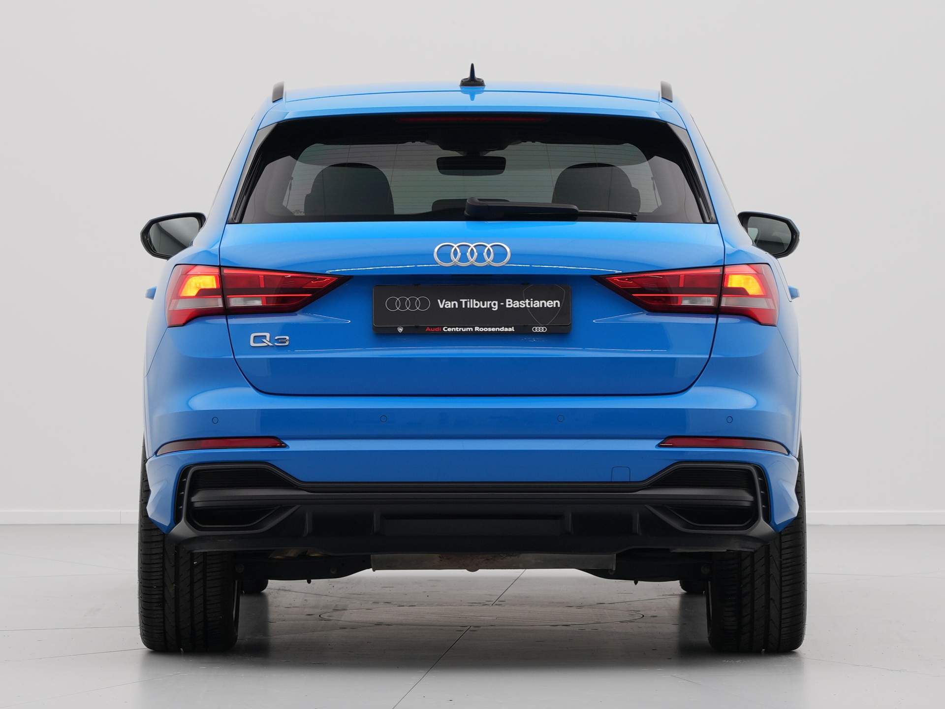 Audi - Q3 45 TFSI e S-Line edition - 2021