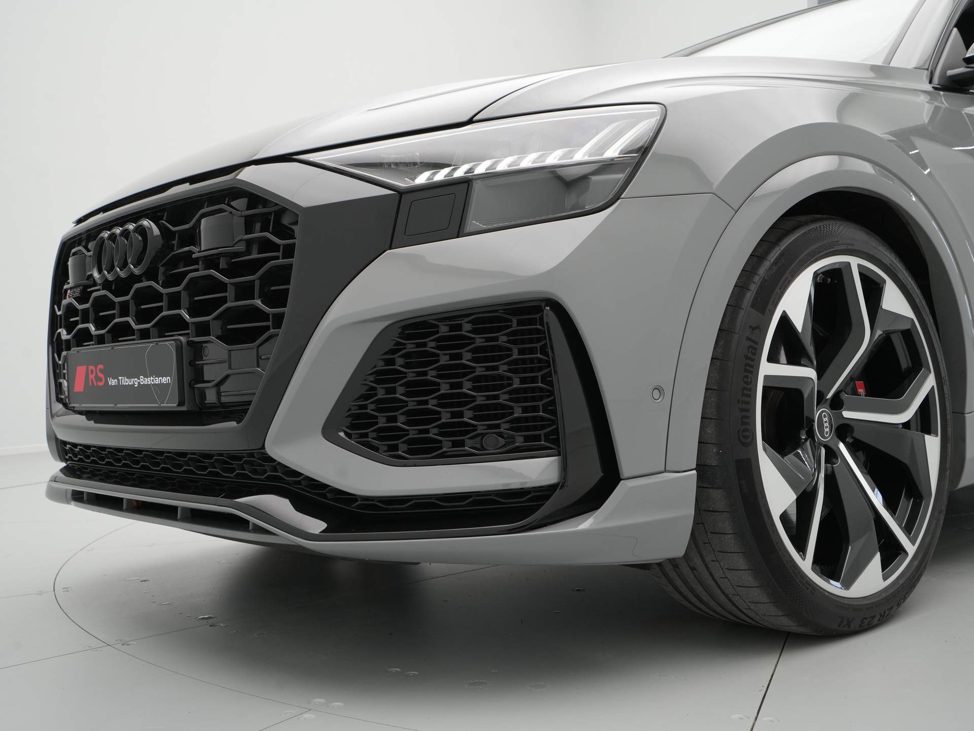 Audi - RS Q8 RSQ8 4.0 V8 TFSI quattro 441 kW/600 pk - 2022