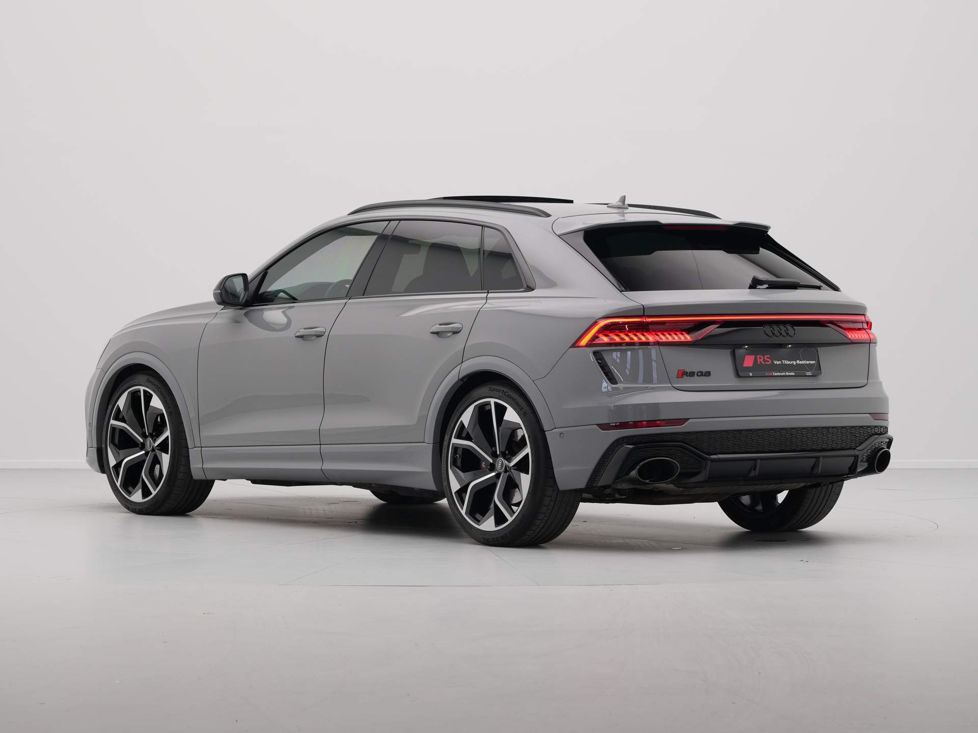 Audi - RS Q8 RSQ8 4.0 V8 TFSI quattro 441 kW/600 pk - 2022