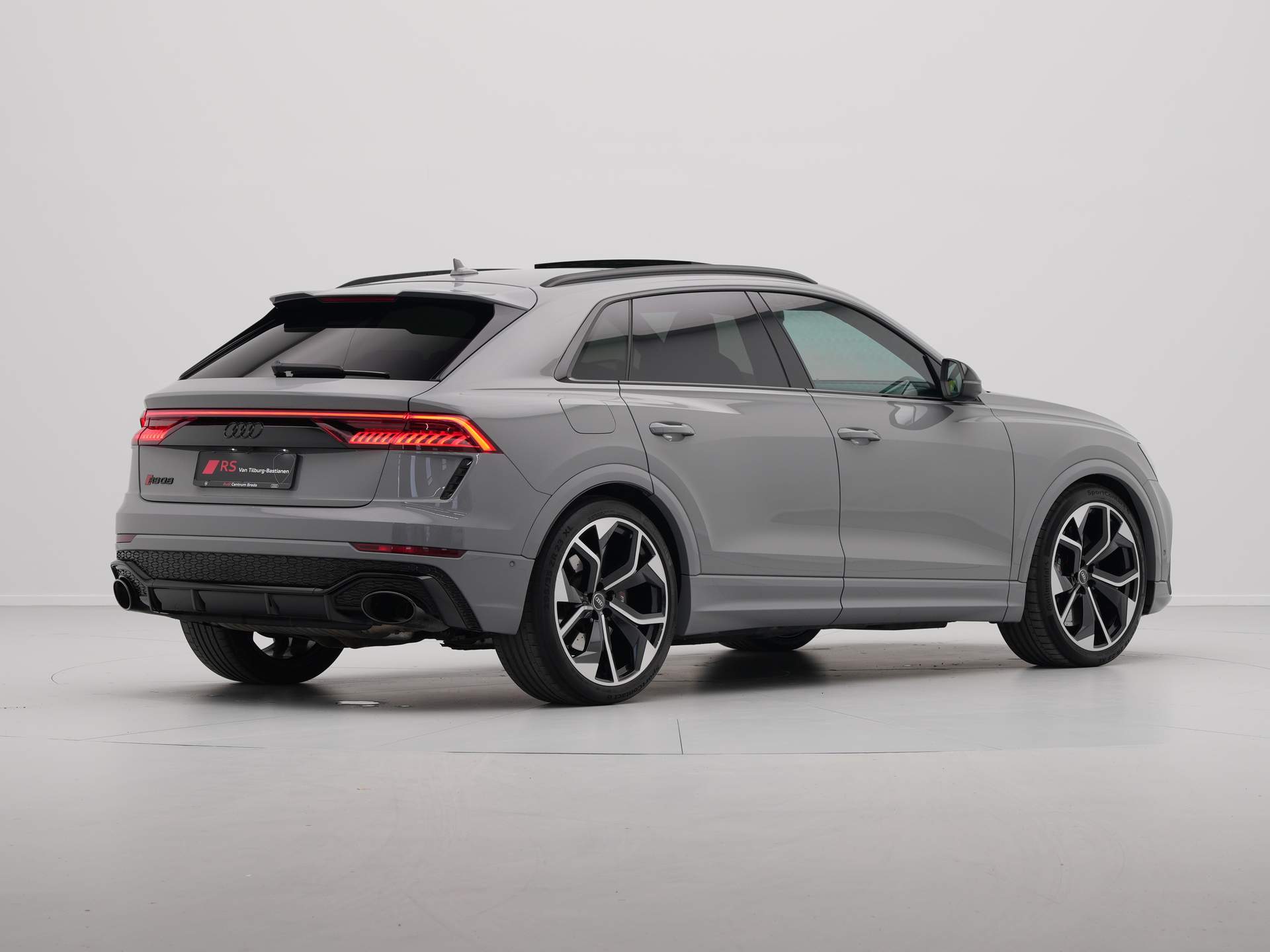 Audi - RS Q8 RSQ8 4.0 V8 TFSI quattro 441 kW/600 pk - 2022