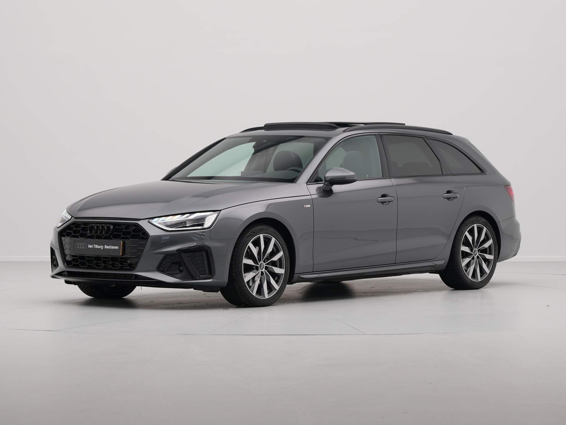 Audi - A4 Avant 35 TFSI S edition Competition - 2024