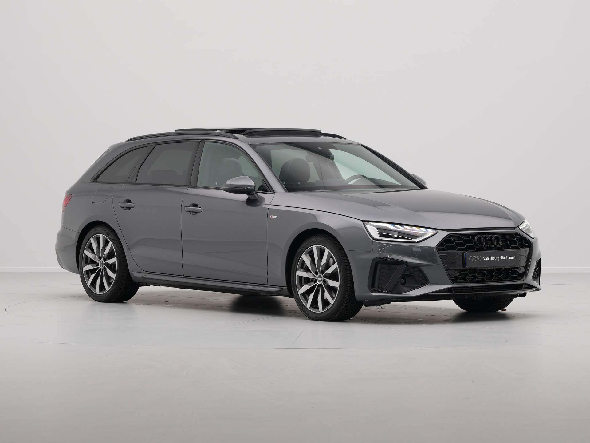 Audi - A4 Avant 35 TFSI S edition Competition - 2024