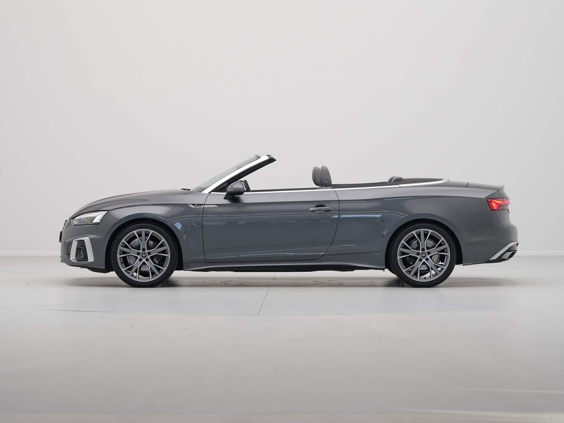 Audi - A5 Cabriolet 35 TFSI S-Line edition - 2024