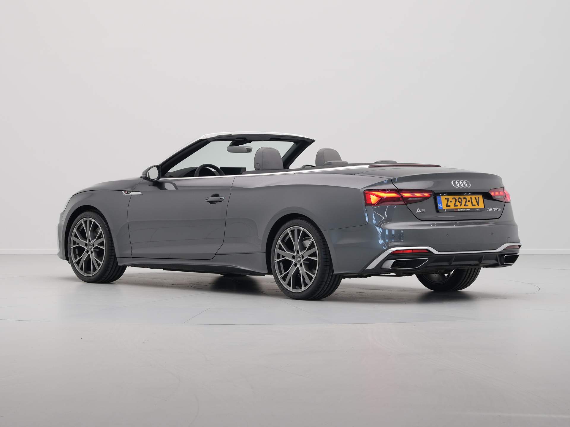 Audi - A5 Cabriolet 35 TFSI S-Line edition - 2024