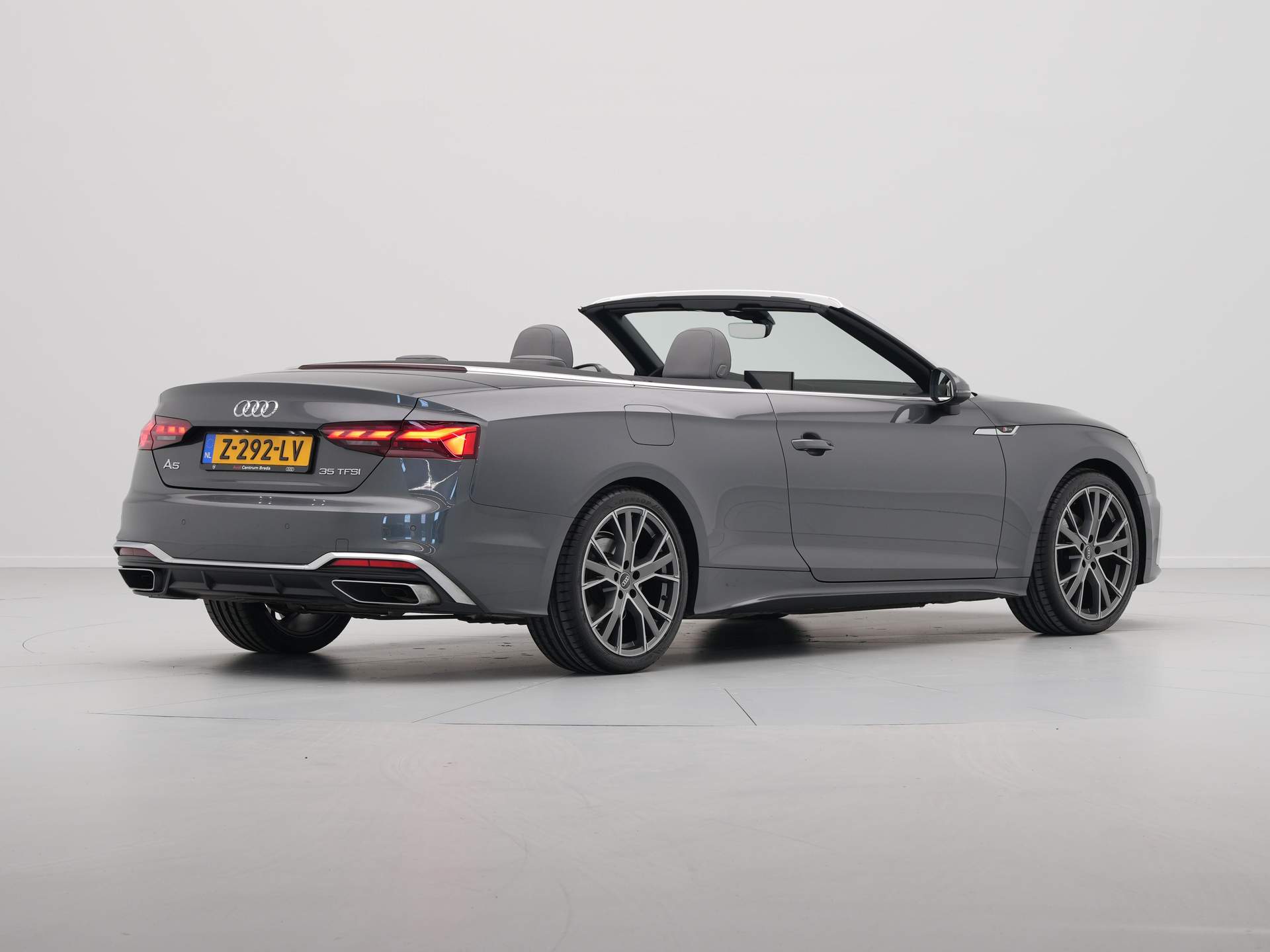 Audi - A5 Cabriolet 35 TFSI S-Line edition - 2024