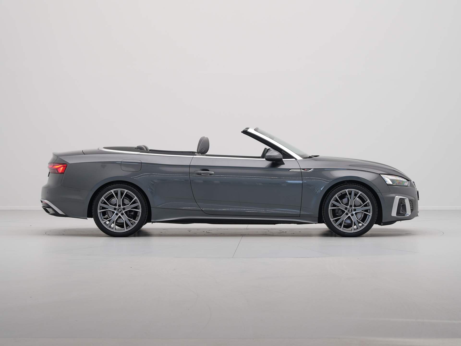 Audi - A5 Cabriolet 35 TFSI S-Line edition - 2024