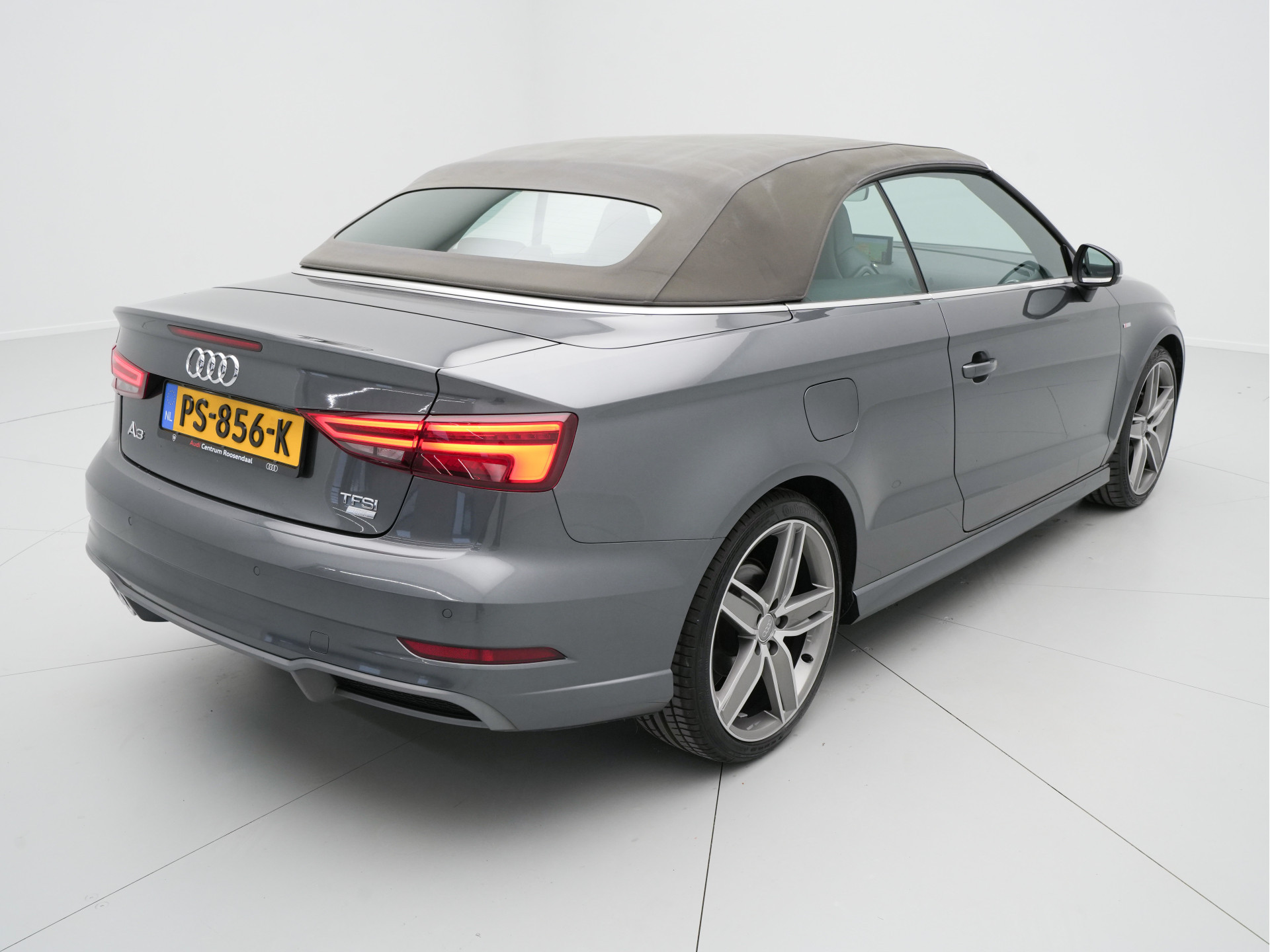 Audi - A3 Cabriolet 1.4 TFSI 150pk S-Line - 2017