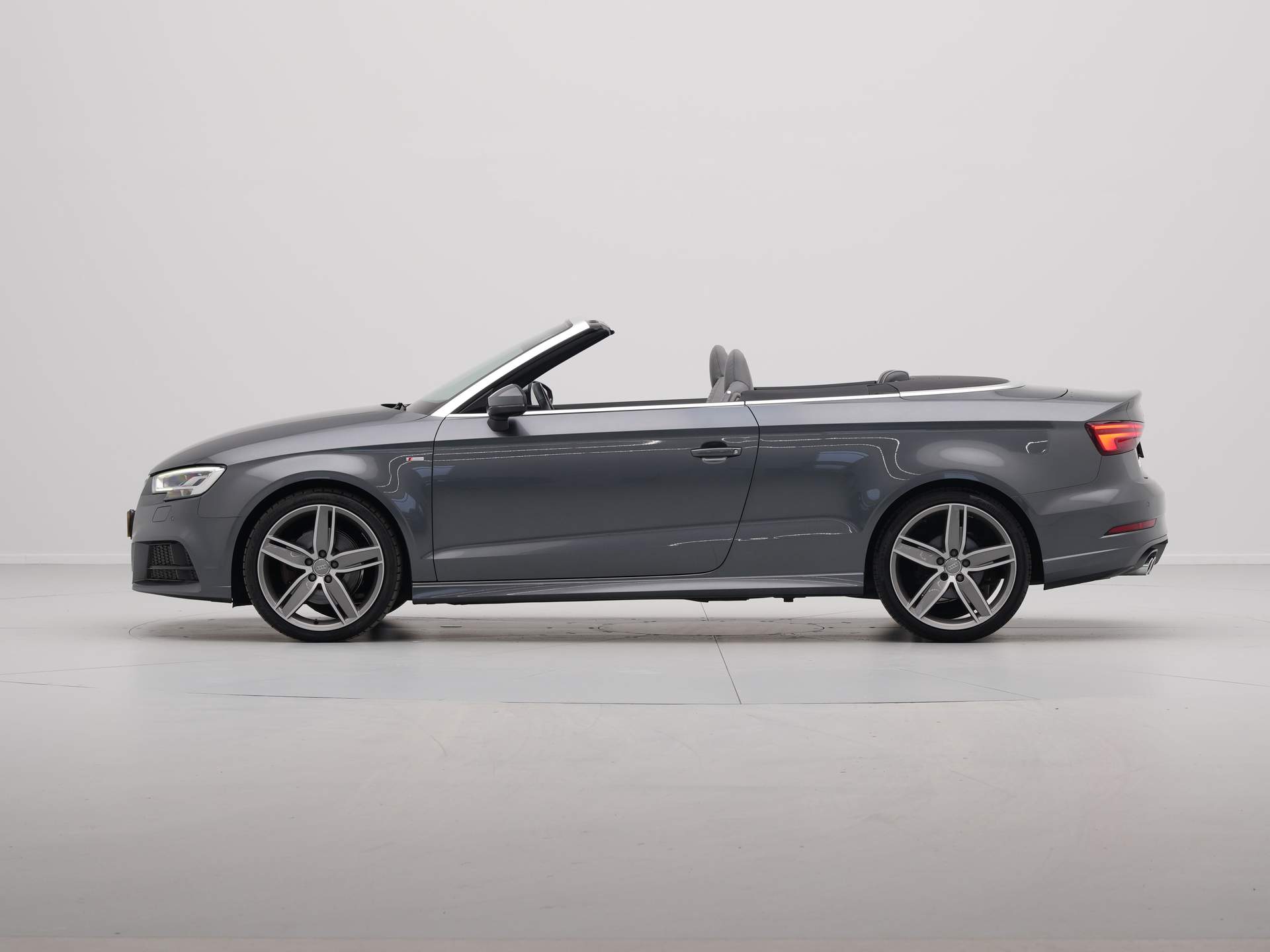 Audi - A3 Cabriolet 1.4 TFSI 150pk S-Line - 2017