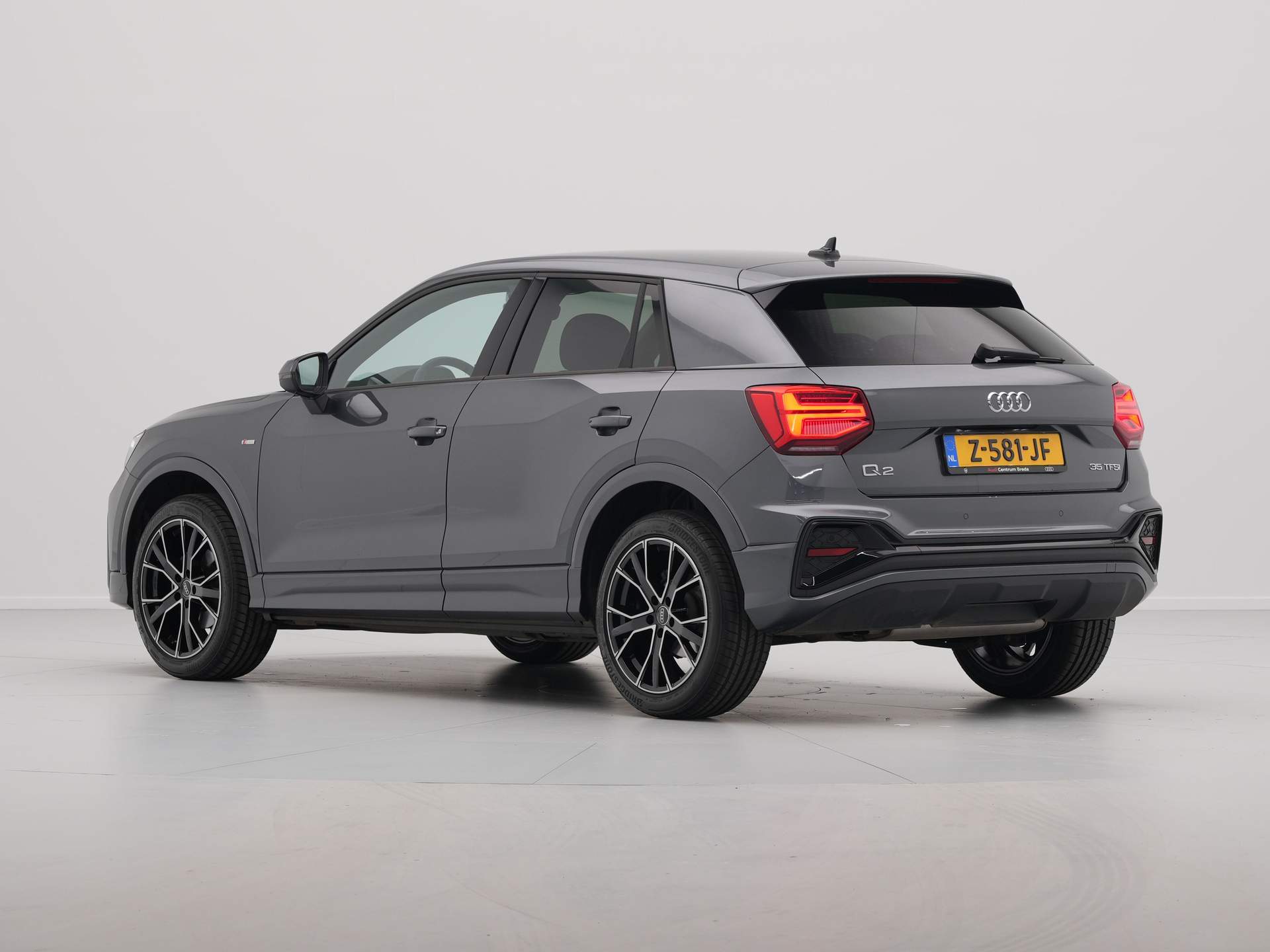 Audi - Q2 35 TFSI S Edition - 2024