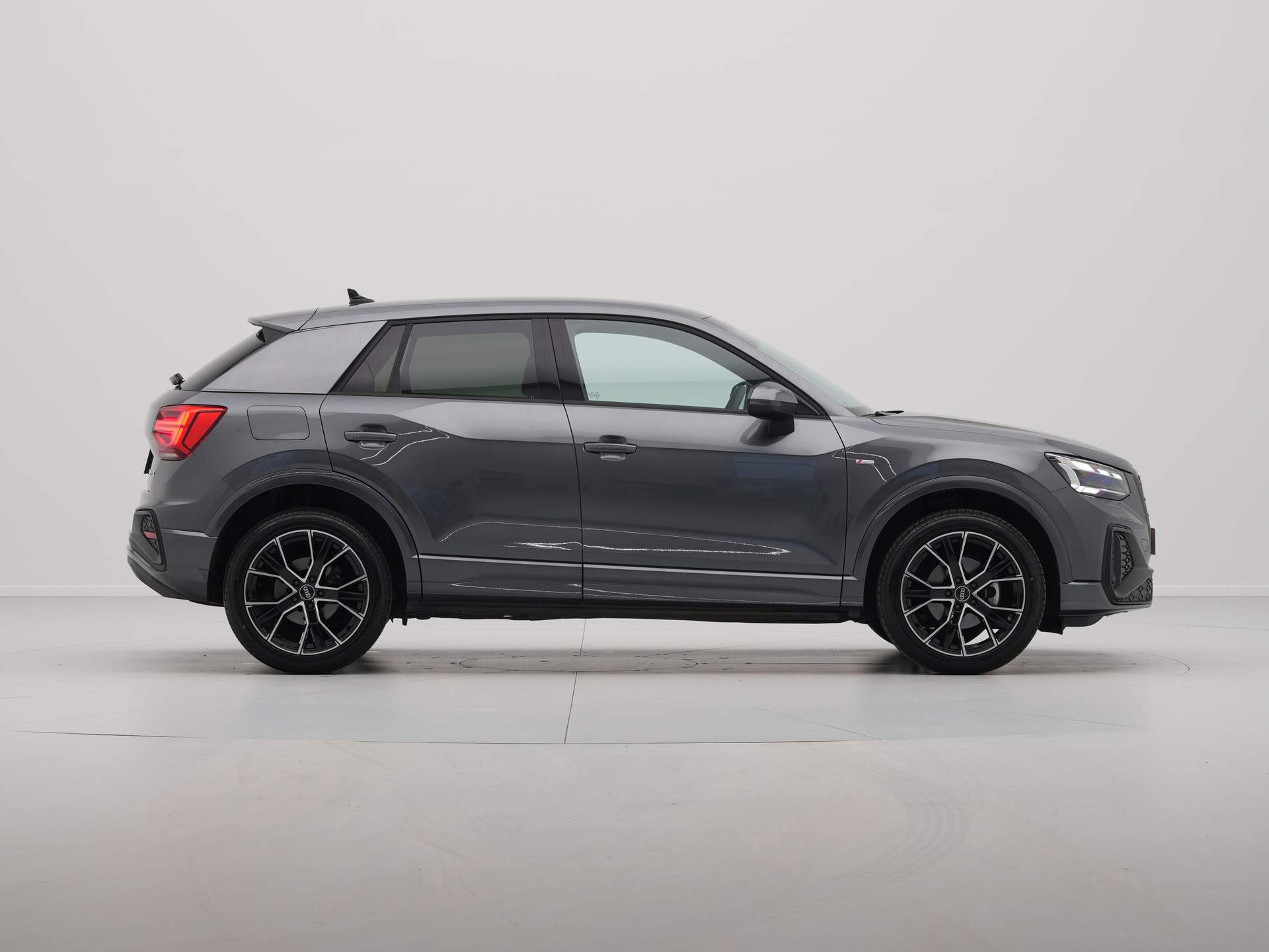 Audi - Q2 35 TFSI S Edition - 2024