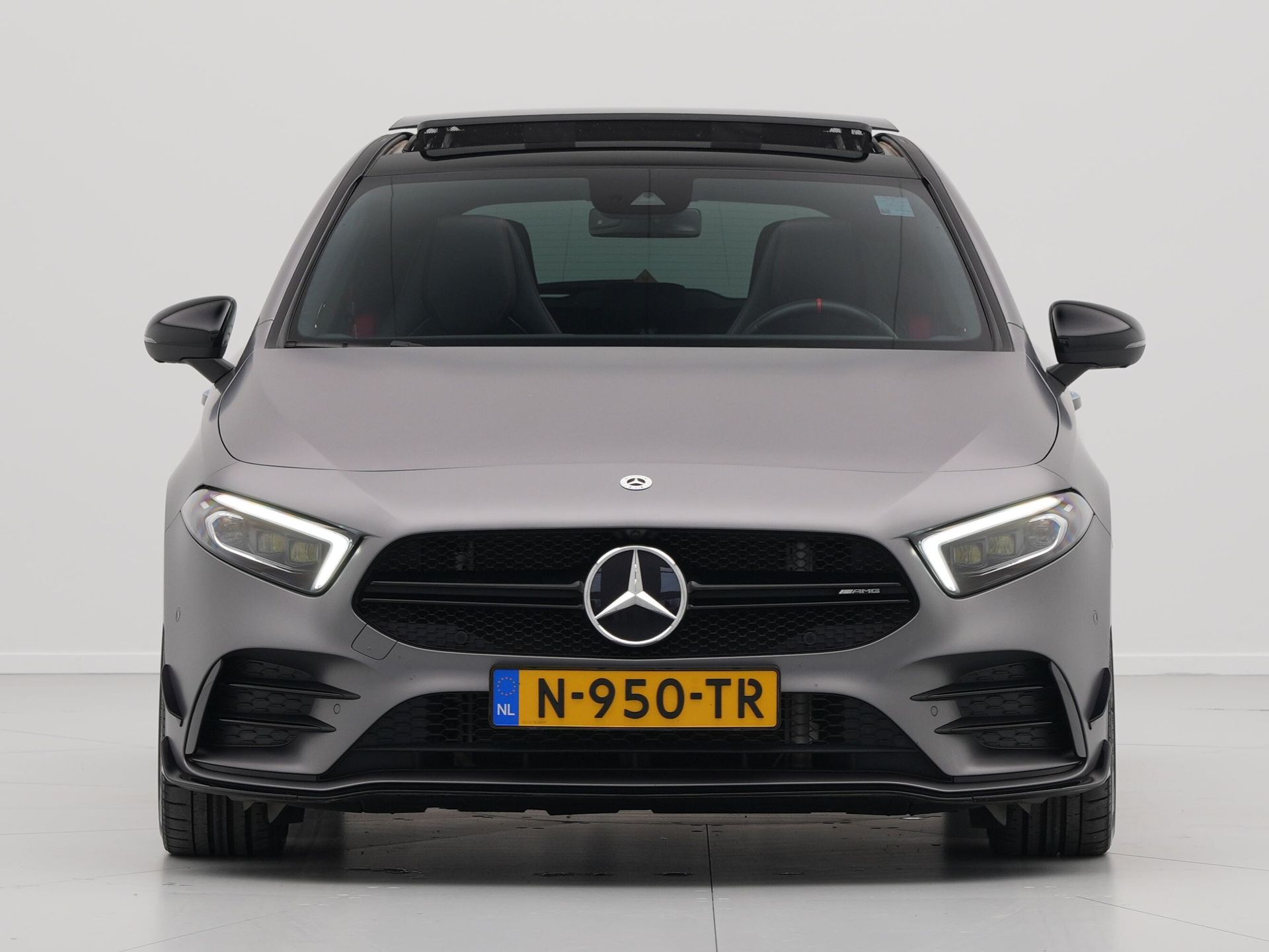 Mercedes-Benz - A-Klasse AMG 35 4MATIC - 2022