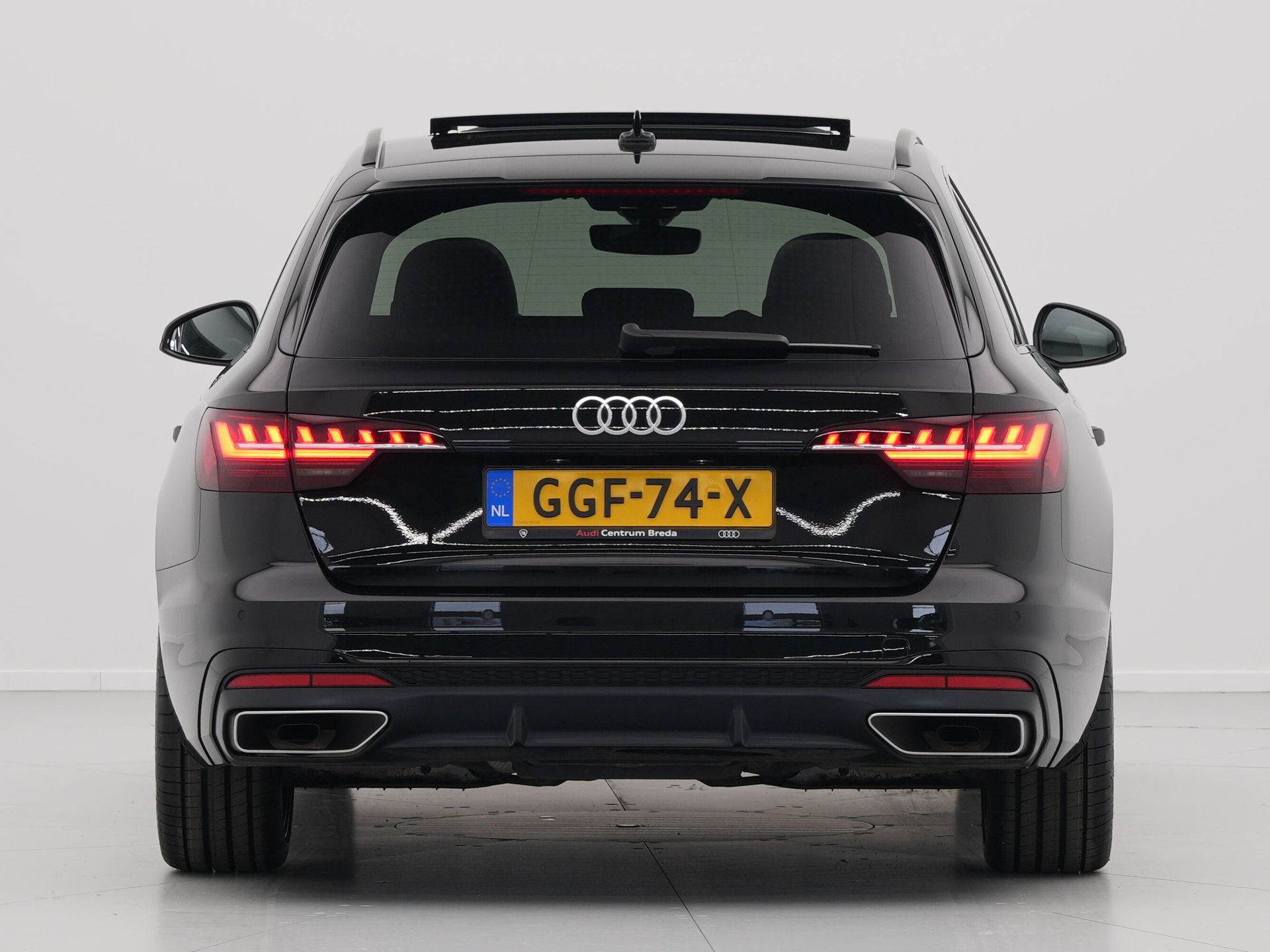 Audi - A4 Avant 35 TFSI S edition Competition - 2024