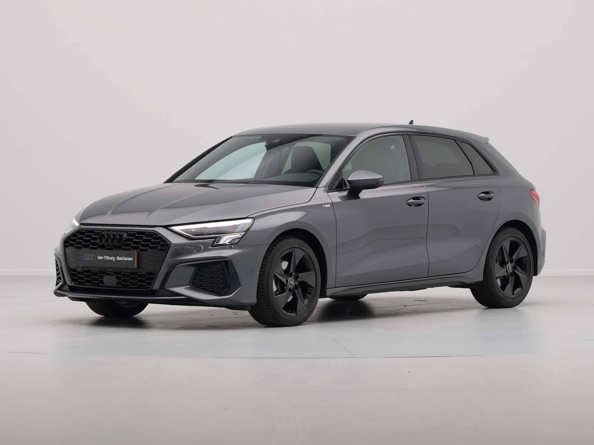 Audi - A3 Sportback 35 TFSI S edition - 2024