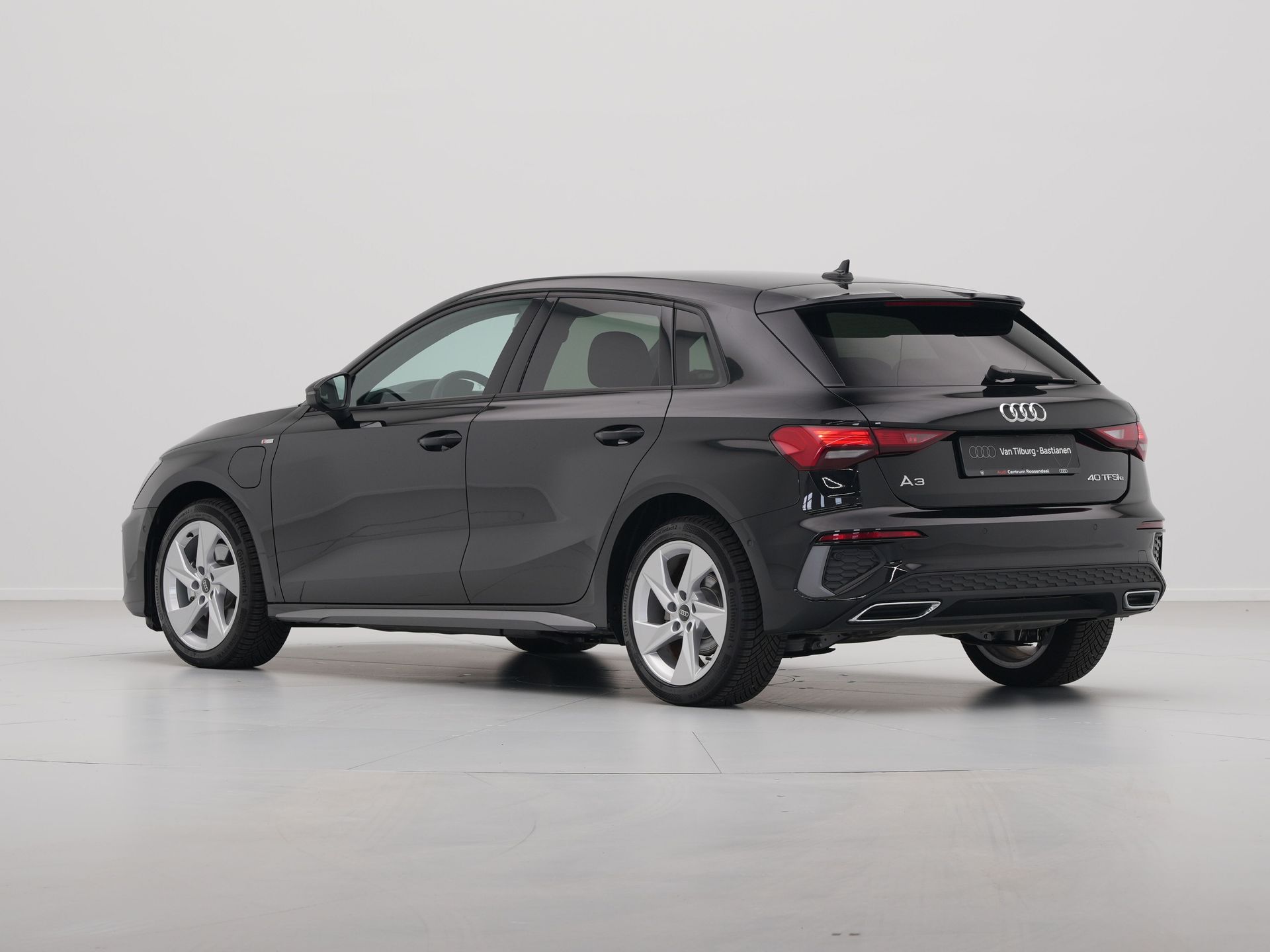 Audi - A3 Sportback 40 TFSI e S-line - 2024