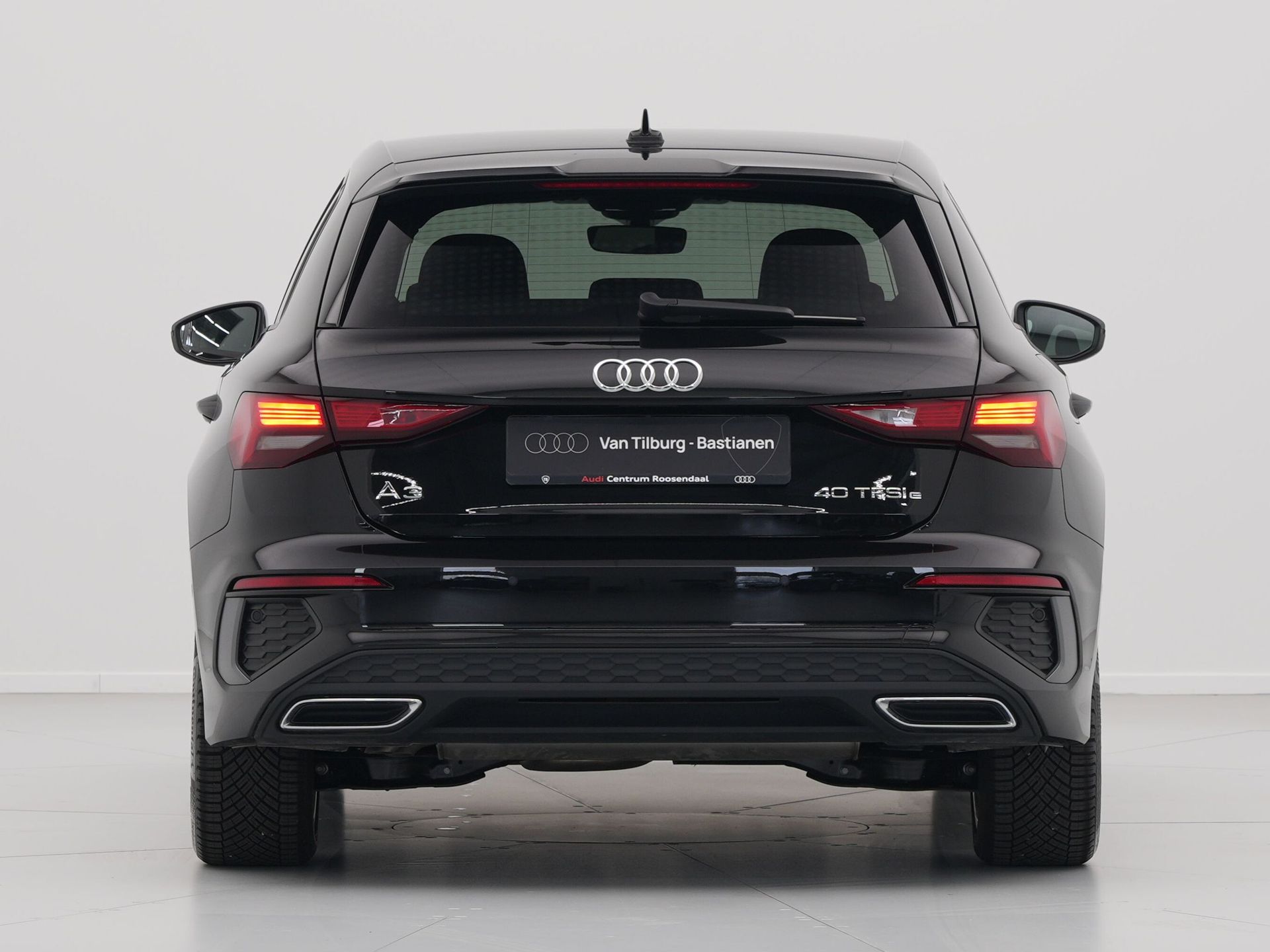 Audi - A3 Sportback 40 TFSI e S-line - 2024