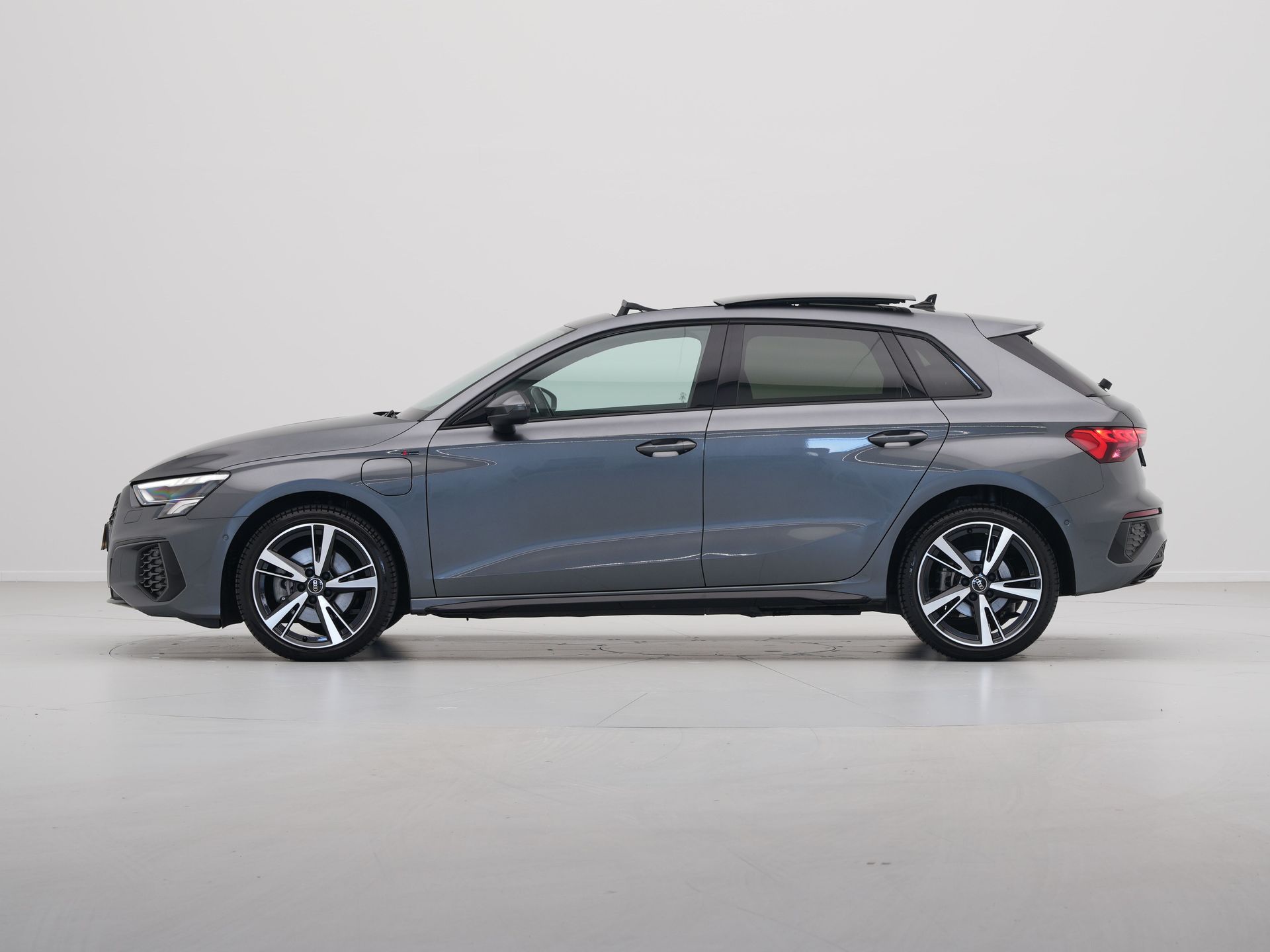 Audi - A3 Sportback 40 TFSI e 204pk S Line edition - 2023