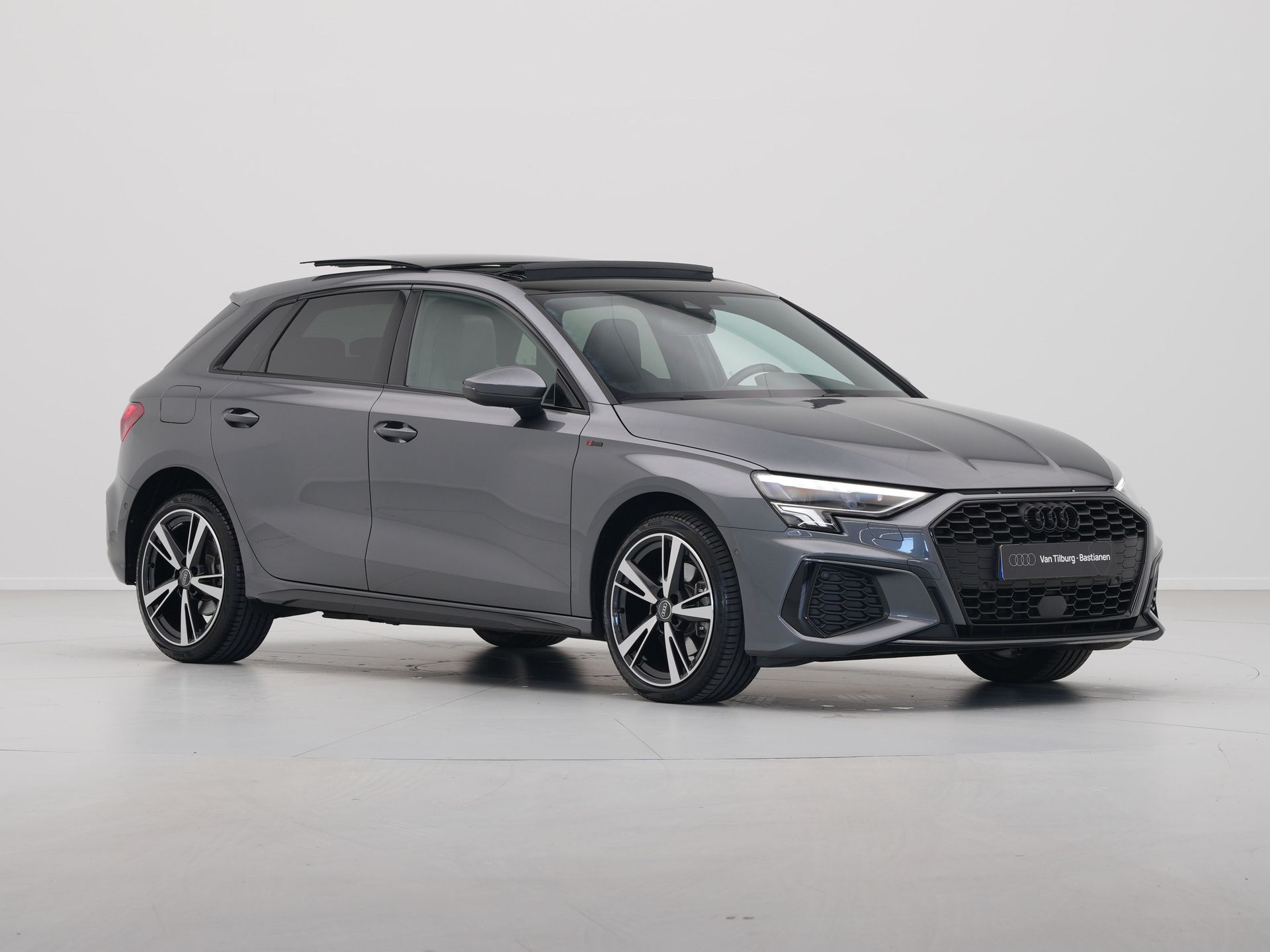 Audi - A3 Sportback 40 TFSI e 204pk S Line edition - 2023